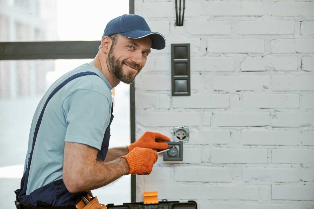 Comment installer l'électricité dans une maison